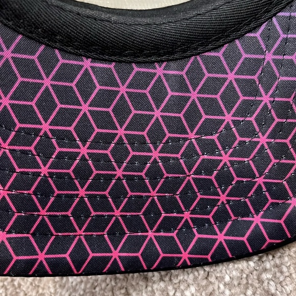 Phase 5 hat - Picture 7 of 7